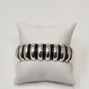 Black Enamel Silver Tone Metal Oval Clamper Cuff Hinge Bracelet Retro Statement